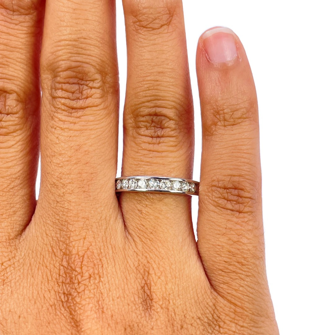 18ct White Gold Natural Diamond Channel Set Half Eternity Ring 0.50ct