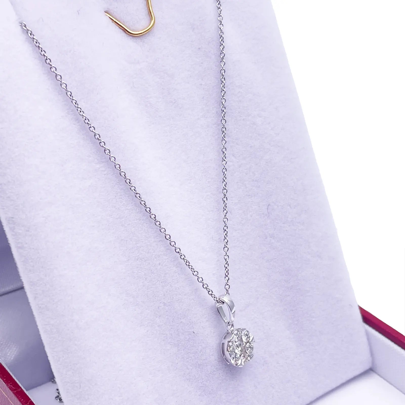 14ct White Gold Diamonds Round Pendant Necklace 0.32ct 