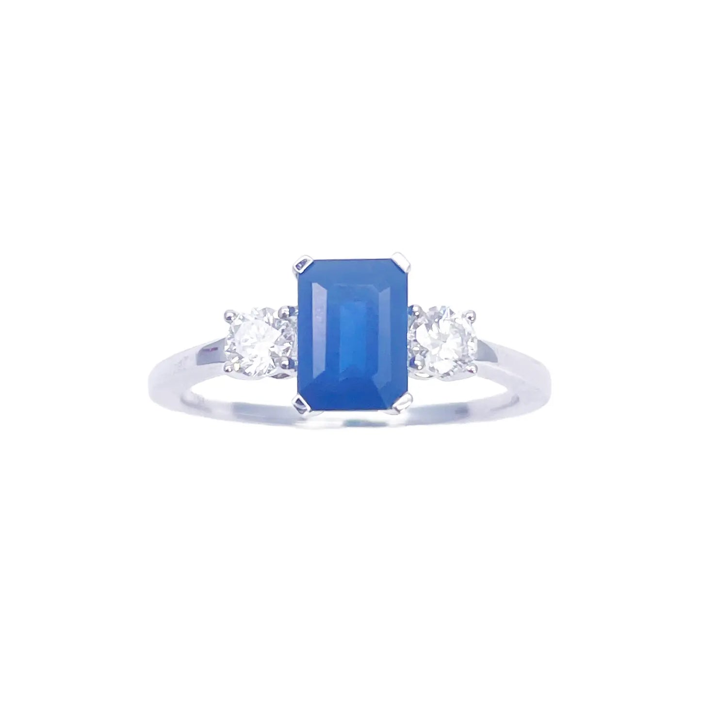 18ct Gold Sapphire Diamond Ring Natural Round & Emerald Cut Three-Stone 1.47ct  Diamond Ring