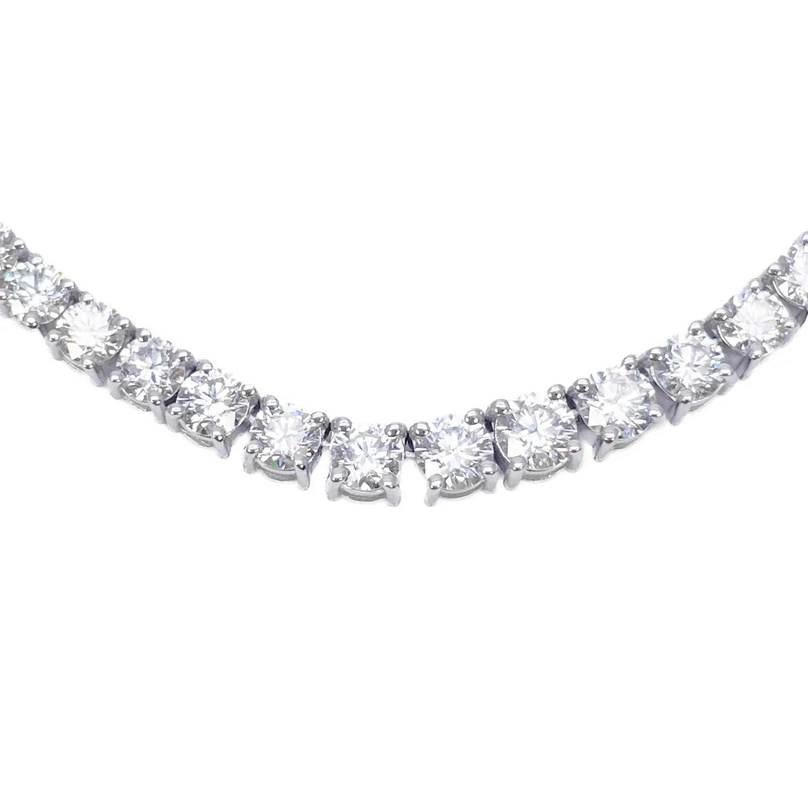 18ct White Gold Graduated Natural Diamond 8.16ct Tennis Necklace 17 Inches 
