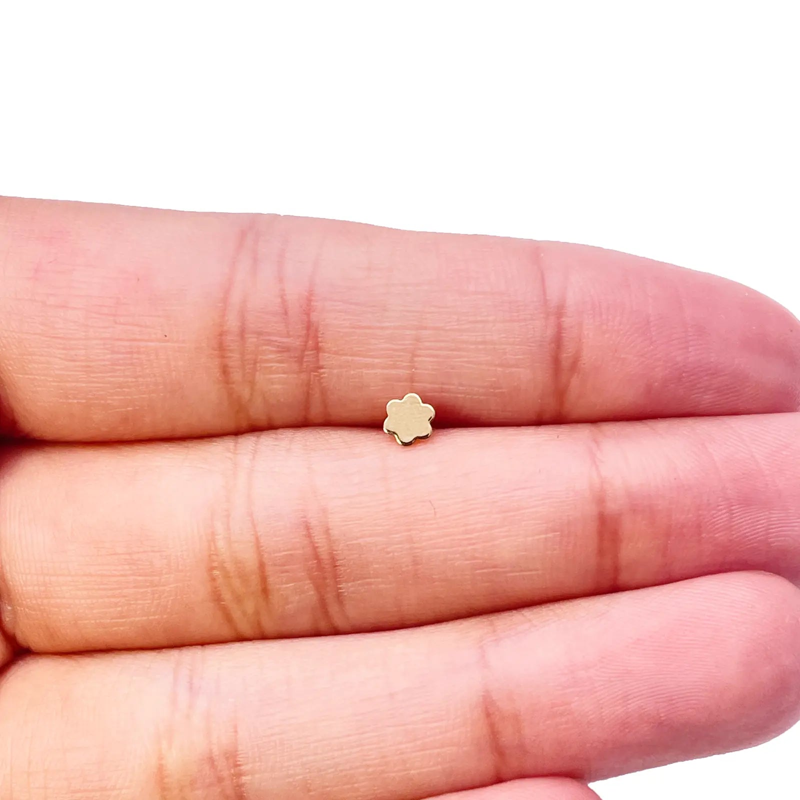 18ct Yellow Gold Natural Round Diamond Three Stone Nose Stud 0.05ct 