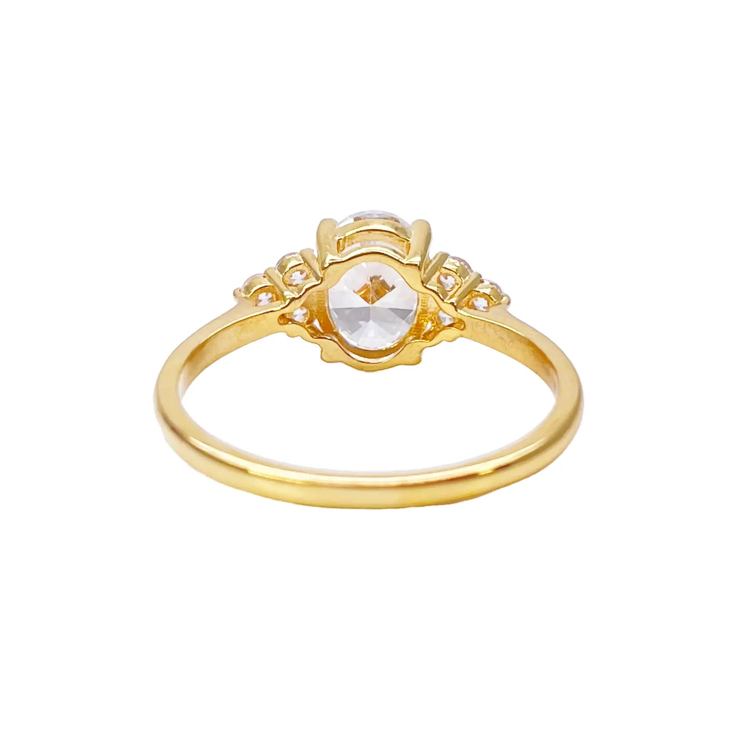 22ct Yellow Gold Oval Cubic Zirconia Engagement Ring 7.9mm Width 