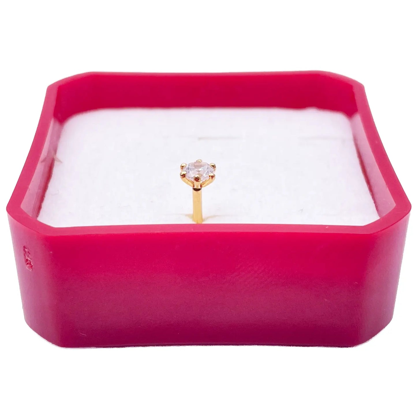 22ct Yellow Gold Six Claw Prong Small Nose Stud/Pin 4mm Length 