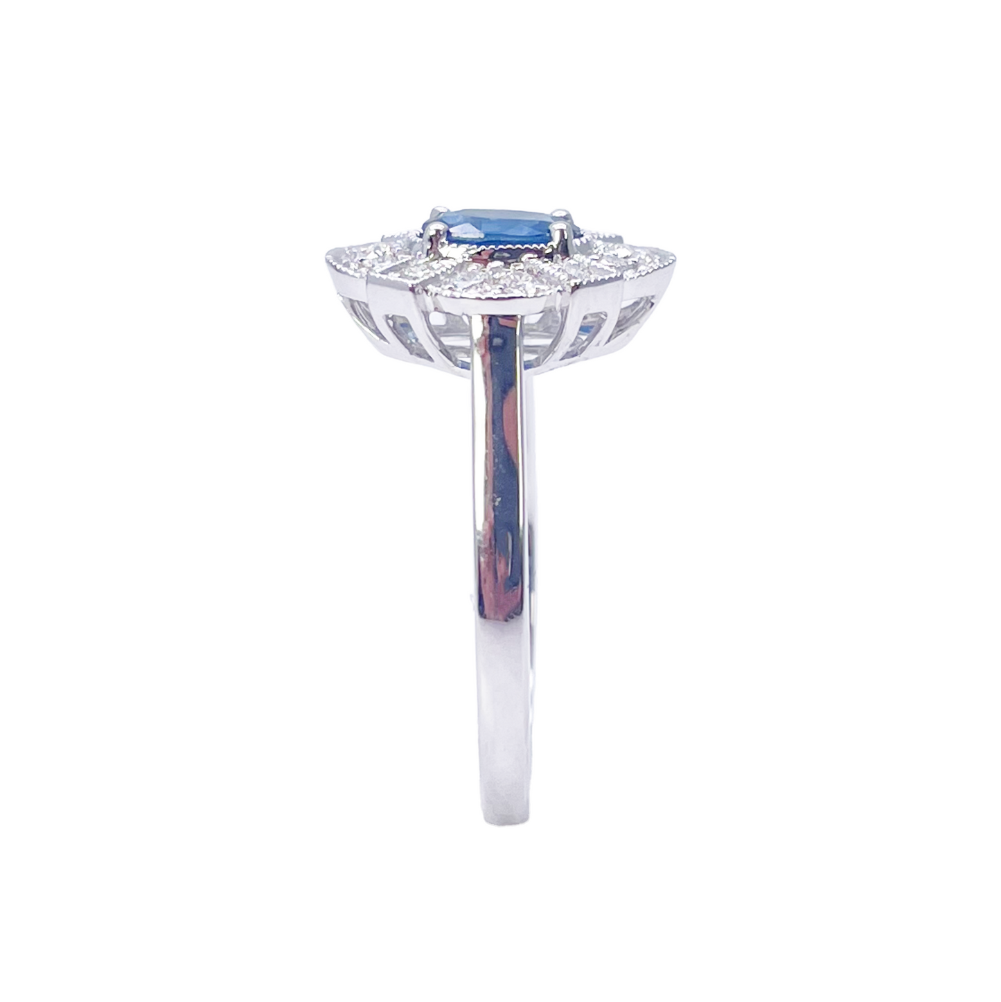 18ct White Gold Oval Blue Sapphire & Diamond Cluster Milgrain Ring 0.65ct