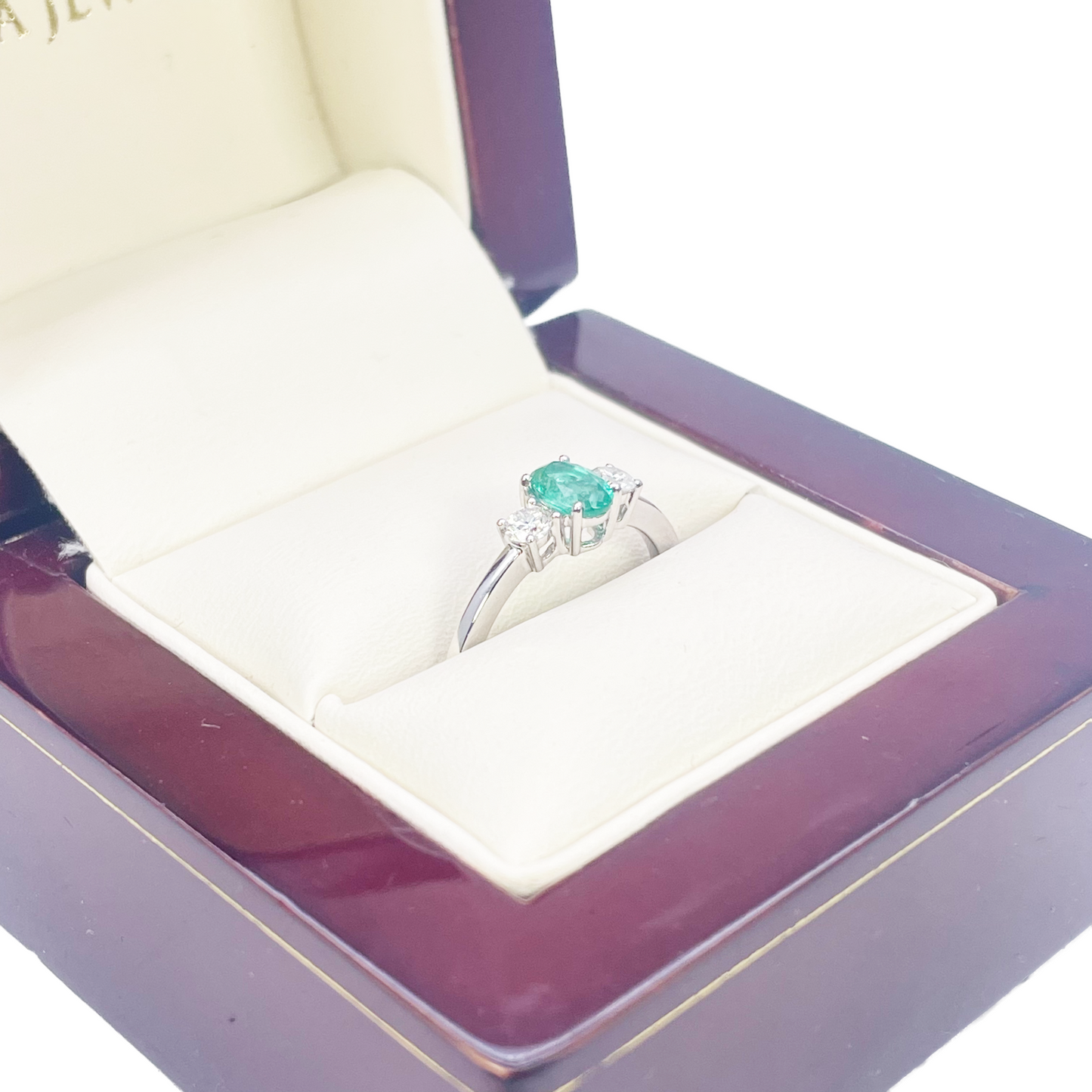 18ct Gold Emerald Diamond Ring Natural Round & Oval Cut Three-Stone 0.60ct