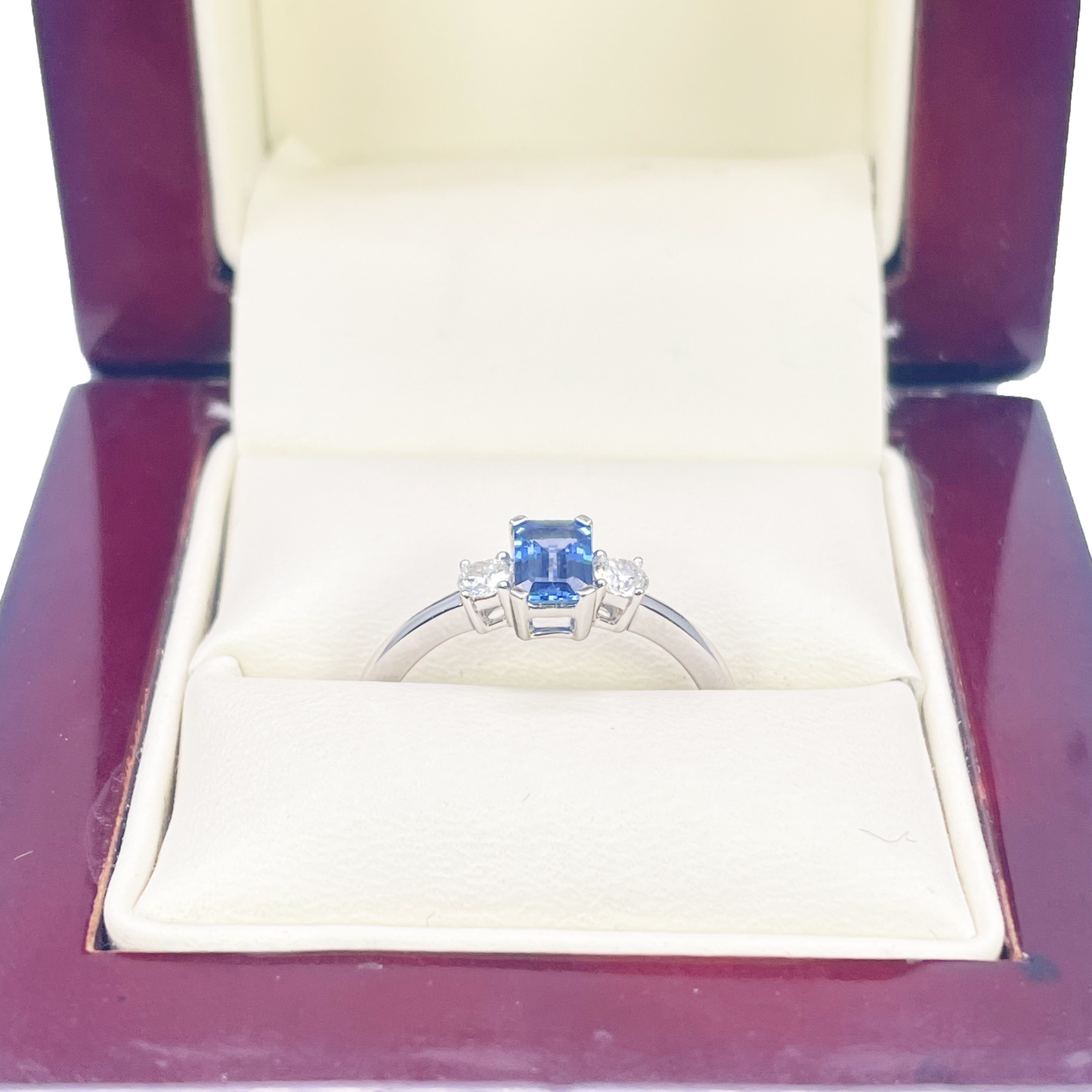 18ct Gold Sapphire Diamond Ring Natural Round & Emerald Cut Three-Stone 0.80ct