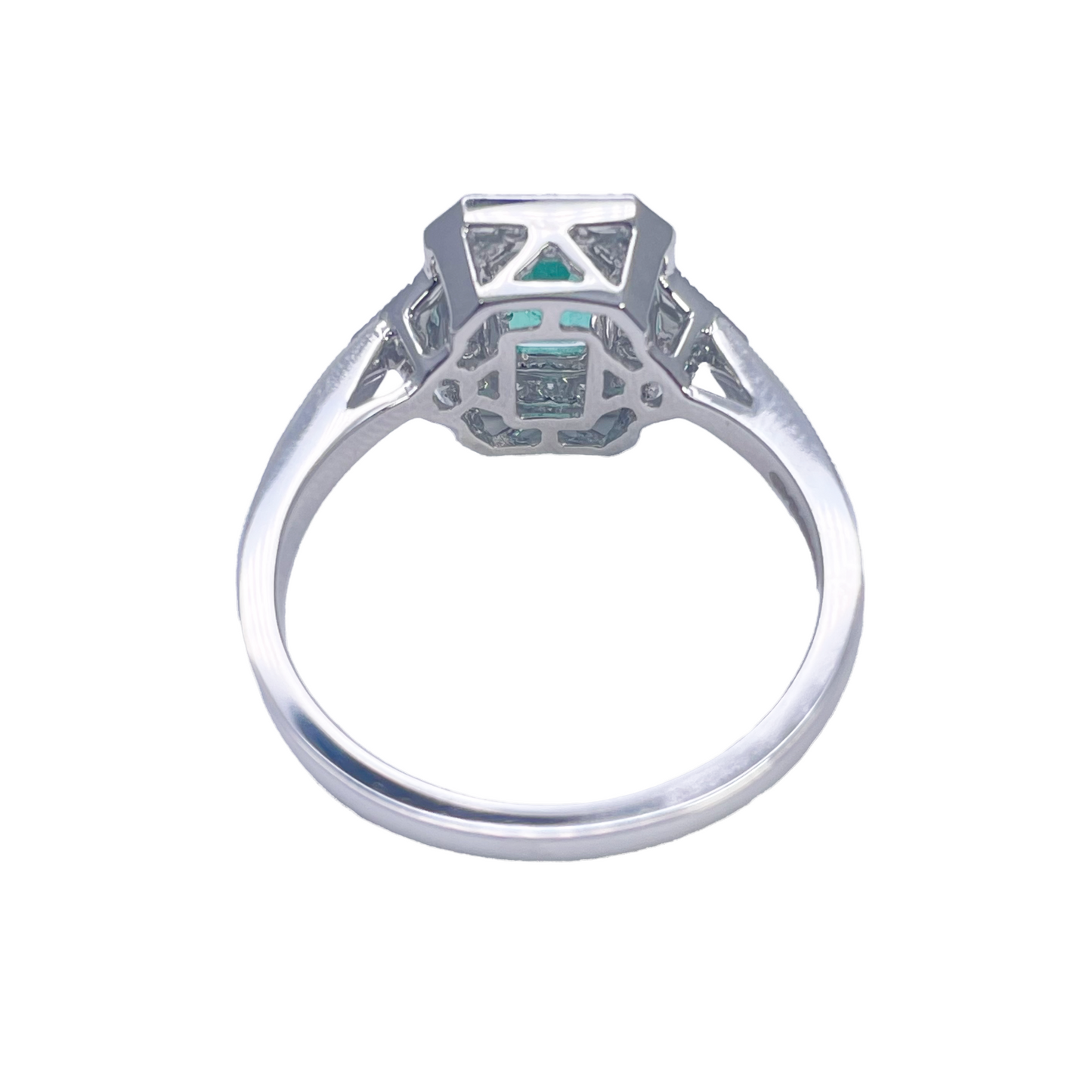18ct Gold Natural Emerald Diamond Ring Round & Emerald Cut 0.80ct