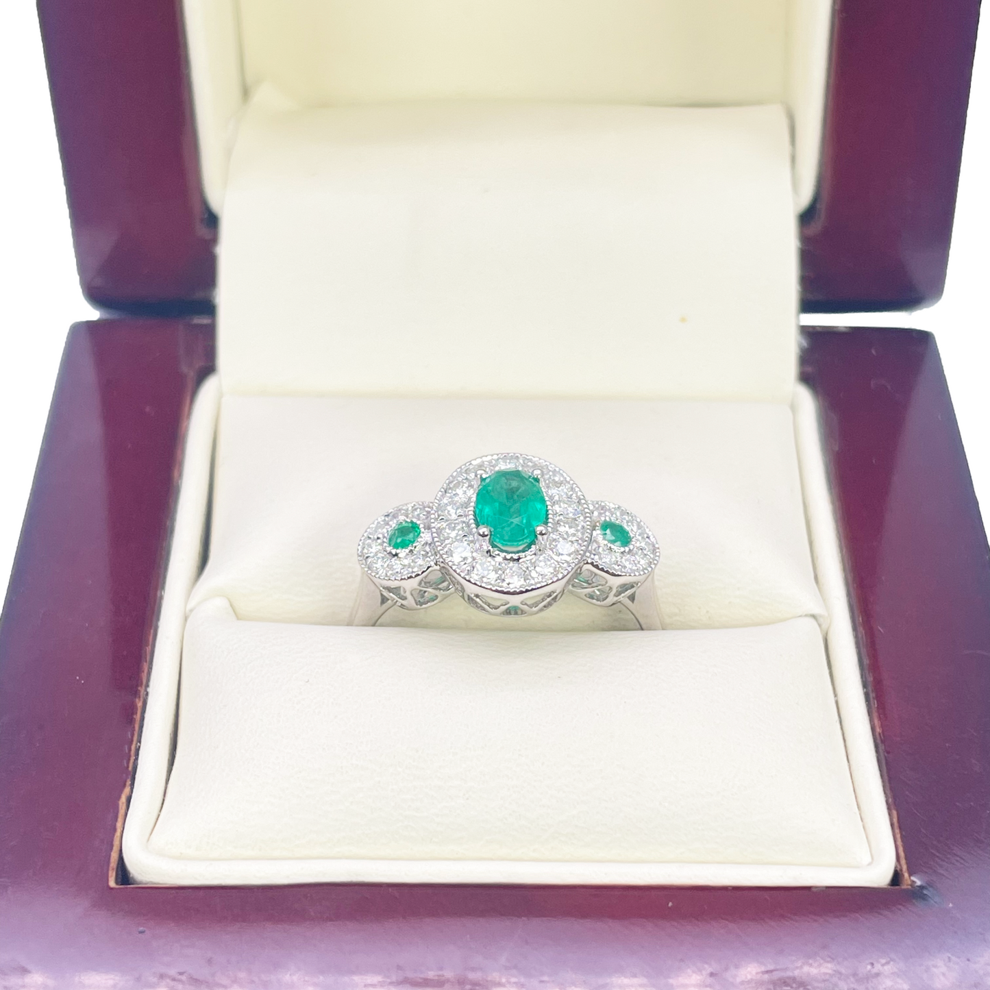 18ct Gold Natural Emerald Diamond Ring Round & Oval Cut 0.80ct