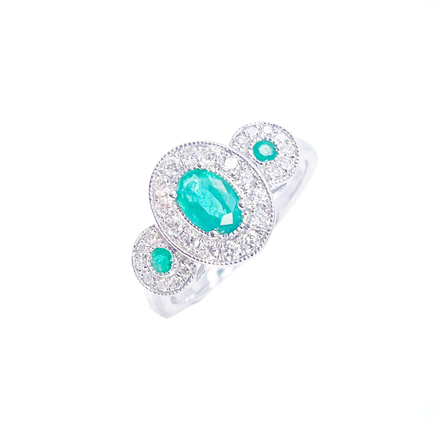 18ct Gold Natural Emerald Diamond Ring Round & Oval Cut 0.80ct