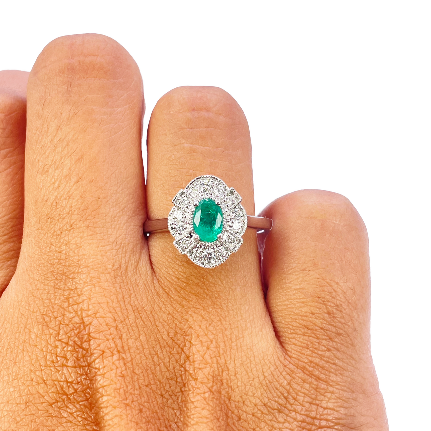18ct Gold Natural Emerald Diamond Halo Ring Round & Oval Cut 0.65ct
