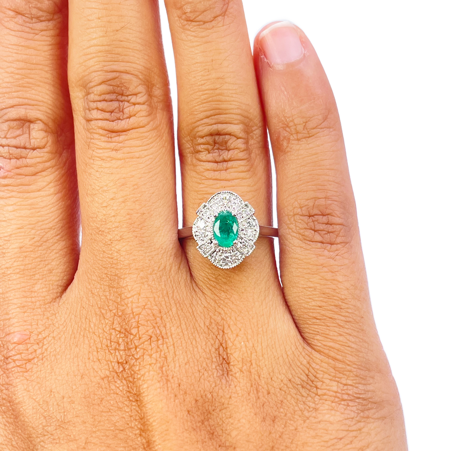 18ct Gold Natural Emerald Diamond Halo Ring Round & Oval Cut 0.65ct