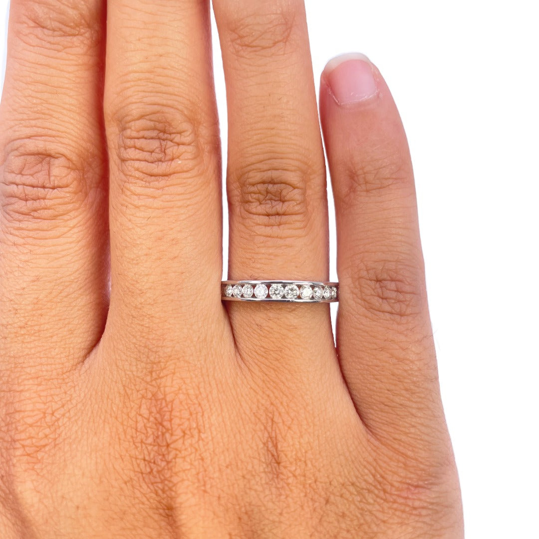 18ct White Gold Natural Diamond Channel Set Half Eternity Ring 0.50ct