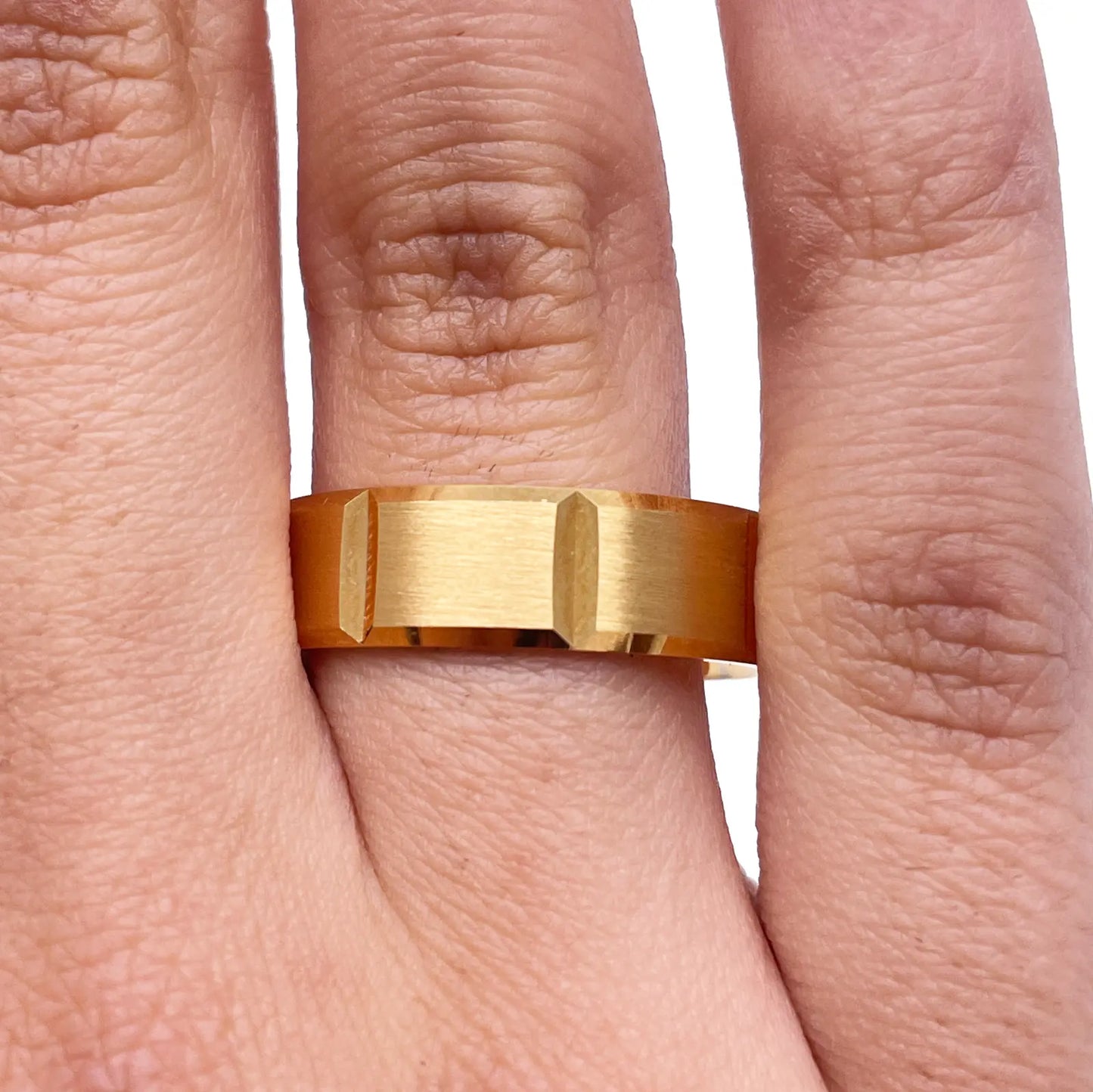 18ct Yellow Mens Wedding 6mm Band Fancy Square Matt Finish Bevelled Groove Edges 